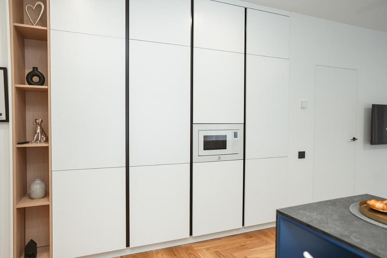 26Bricks Luxury Suites Oradea Exteriör bild