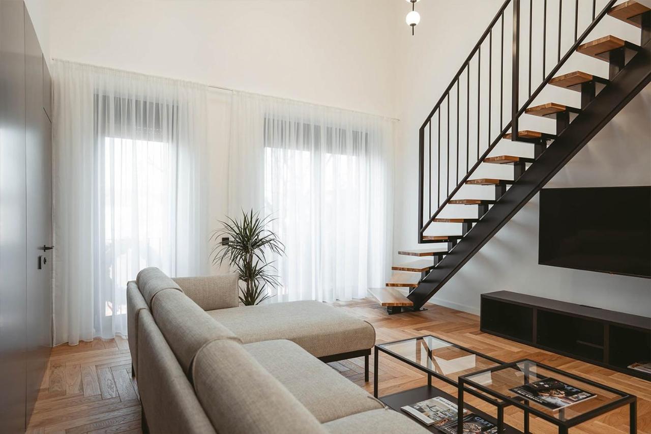 26Bricks Luxury Suites Oradea Exteriör bild